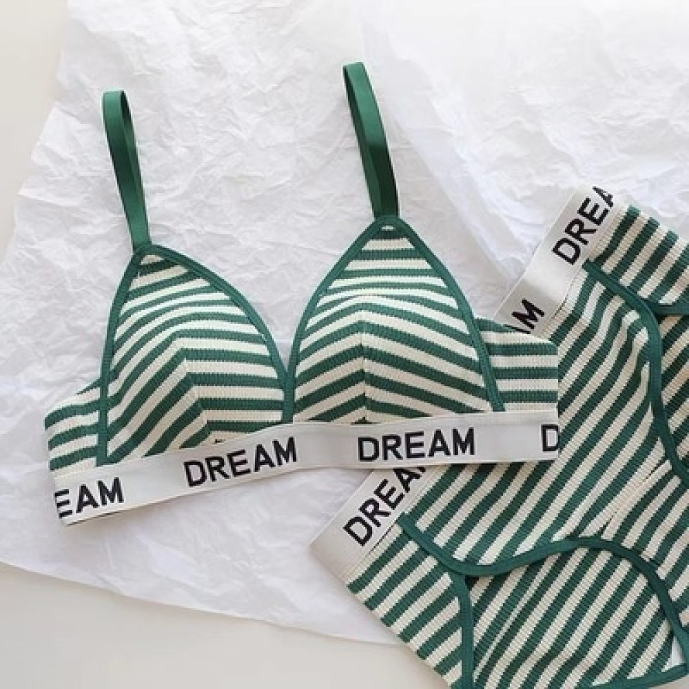 Thภาษาฝรั่งเศสคําลายสวยกลับ Underwired Bra ชุดชั้นในสตรีสีดําและสีขาวชุด GT L Shop Lzboi 4 th ✨india