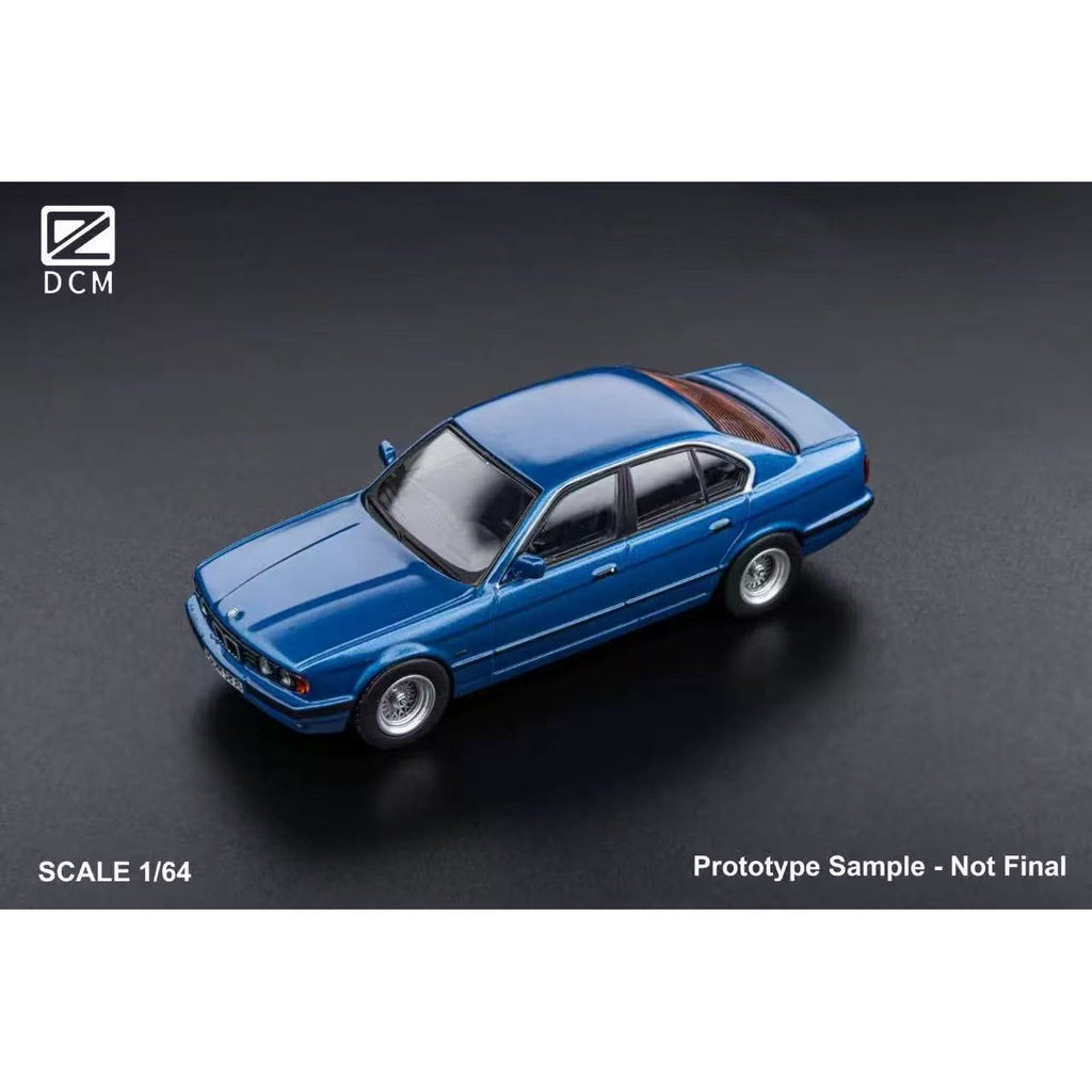 [คลังสินค้าพร้อม] พร้อมส่ง DCM 1: 64 BMW BMW E34 5-Series Sedan Alloy Car Model
