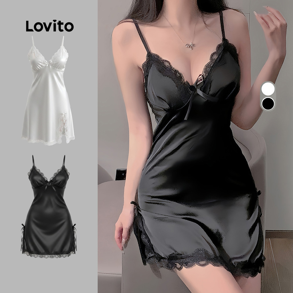 Lovito ชุดนอนเดรสสายเดี่ยวผ้าซาตินเย็นเนียนเซ็กซี่ เดรสนอนบริสุทธิ์และน่าดึงดูด ปลายขอบลูกไม้ เสื้อผ้าใส่ผ่อนคลาด สำหรับผู้หญิง LNE143105