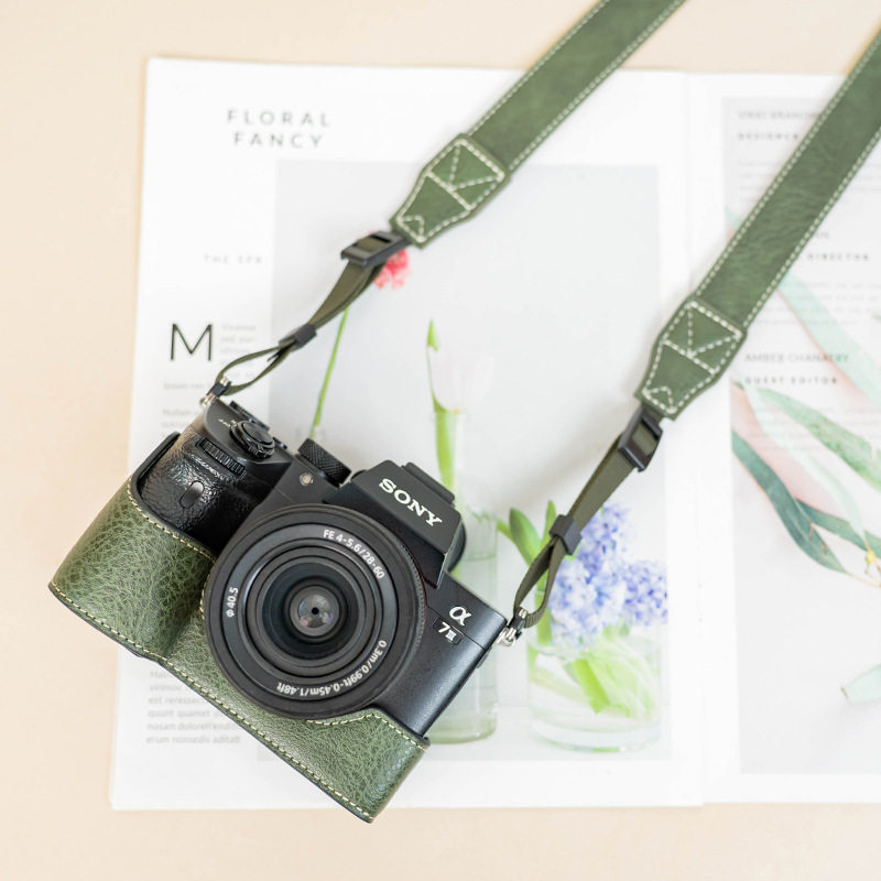 เหมาะสําหรับกระเป๋ากล้อง Sony a7m3 Sony zv1 รุ่นเคสป้องกัน a7s3 ฐาน a7c Retro Storage Case