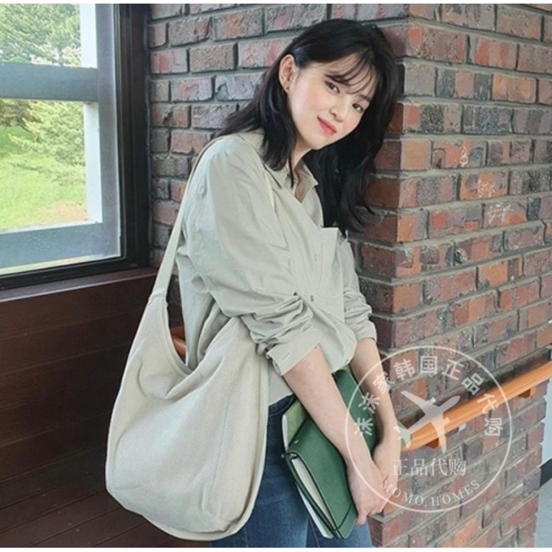 เคาน์เตอร์เกาหลีซื้อ JOY GRYSON2021 ฤดูร้อนทั้งหมดฉันรู้ว่า Han So Hee กระเป๋าใต้วงแขนผ้าใบสไตล์เดีย