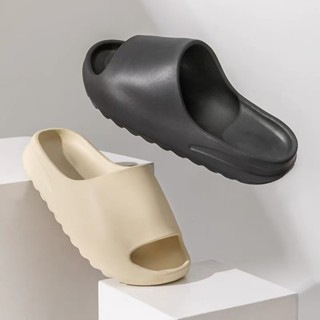 รองเท้าแบบสวม นุ่มนิ่มใส่สบาย รองเท้าแตะมะพร้าว ใส่ได้ทั้งผู…