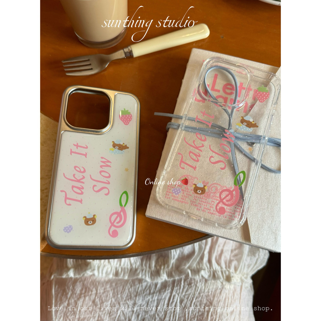 สตรอเบอร์รี่หมีเคสโทรศัพท์ Drop-Resistant สําหรับ iPhone 16 Promax 15 Promax 11 12 13 14plus 15plus 16e 16plus 15pro