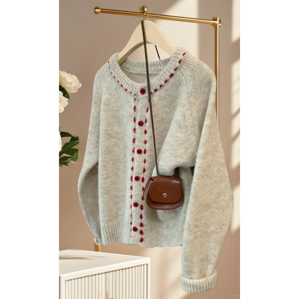สไตล์เกาหลี คาร์ดิแกนเสื้อกันหนาวผู้หญิง รอบคอด้วยแอปริคอทนุ่มๆ ออกแบบอย่างสะดวกสบาย uwc