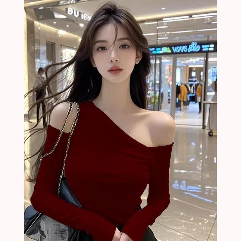 เสื้อแขนยาวสไตล์เซ็กซี่สำหรับฤดูใบไม้ร่วงและฤดูหนาว ดีไซน์พิเศษพร้อมเนื้อผ้าภายในบางเบา