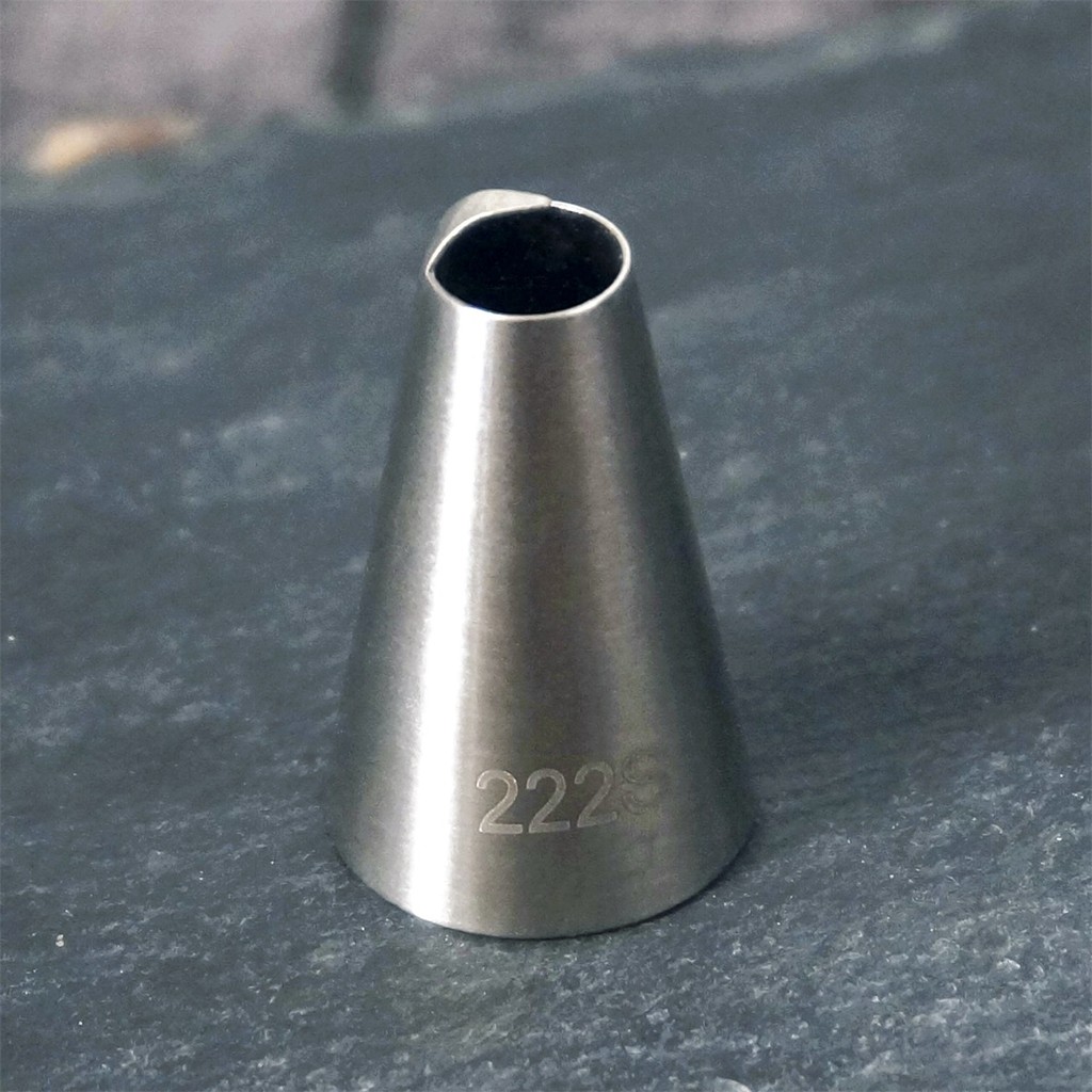 #222s Icing Piping Nozzles Cream Decorating Mouth Icing Tips Nozzle Sugarcraft Cake Decorating Tools