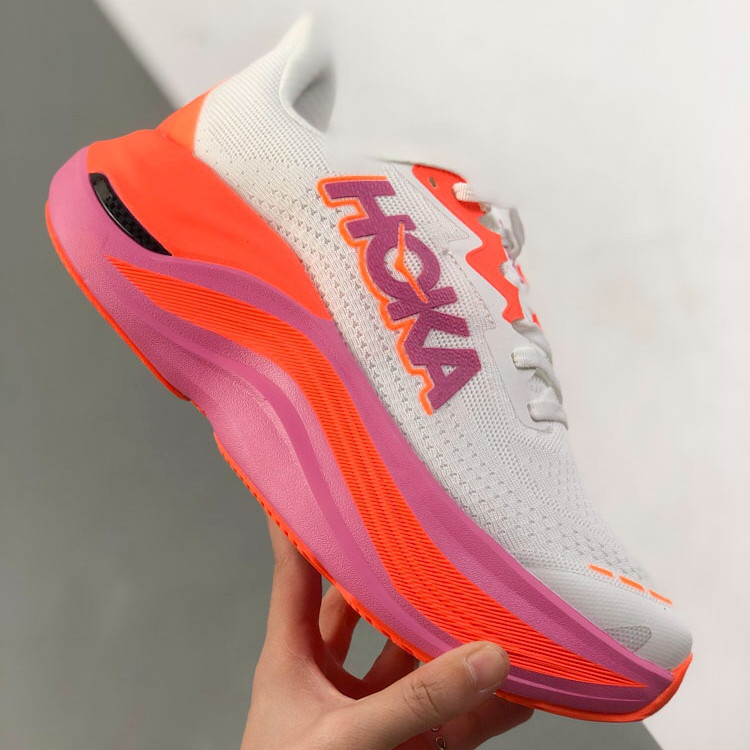 HOKA SKYWARD X รองเท้าวิ่งกลางแจ้งสําหรับผู้ชายและผู้หญิงน้ําหนักเบากันกระแทกรองเท้ากีฬาระบายอากาศ
