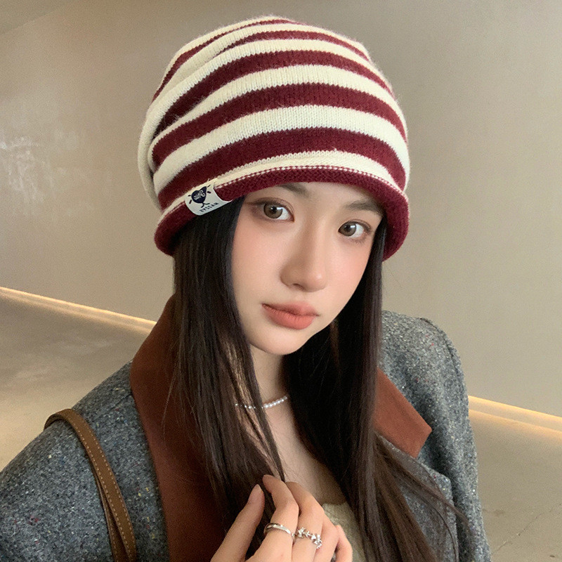 Autumn and Winter Woolen Sheep Knitted Hat Beanie Hat Two-Color Curling Advanced Pile Heap Cap Europ