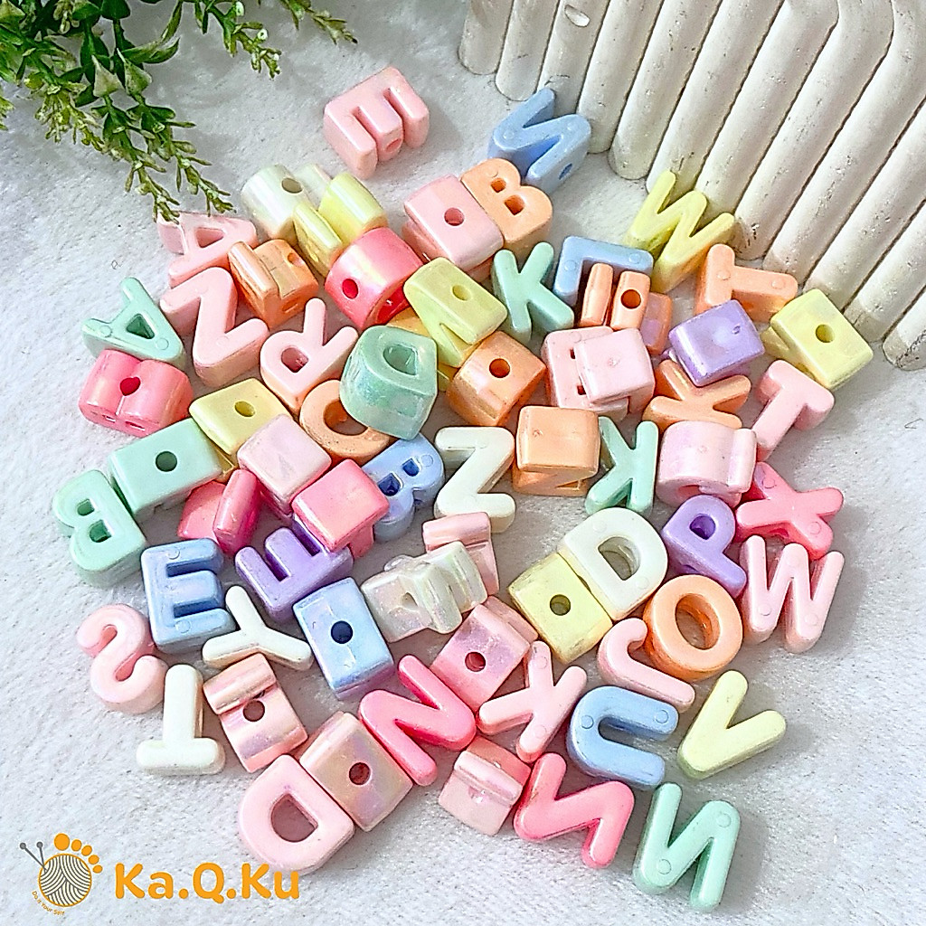 1 ชิ้นของ ORDINARY 3D ALPHABET BEADS