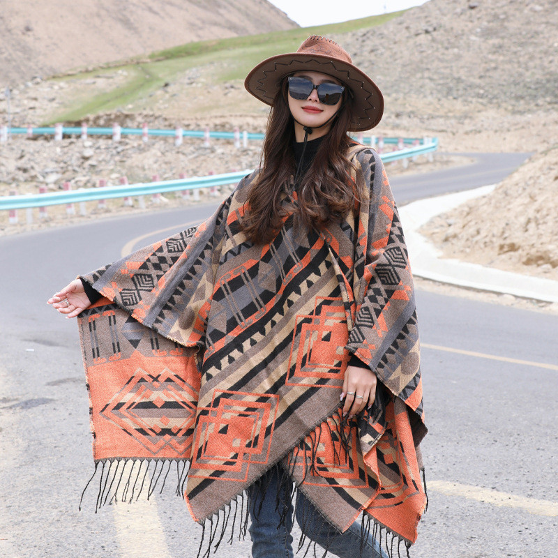 Yunnnan Lijiang ทิเบต Travel Wear ผ้าคลุมไหล่ Xinjiang Lijiang Shangri-La Prairie Desert Cloak เสื้อ