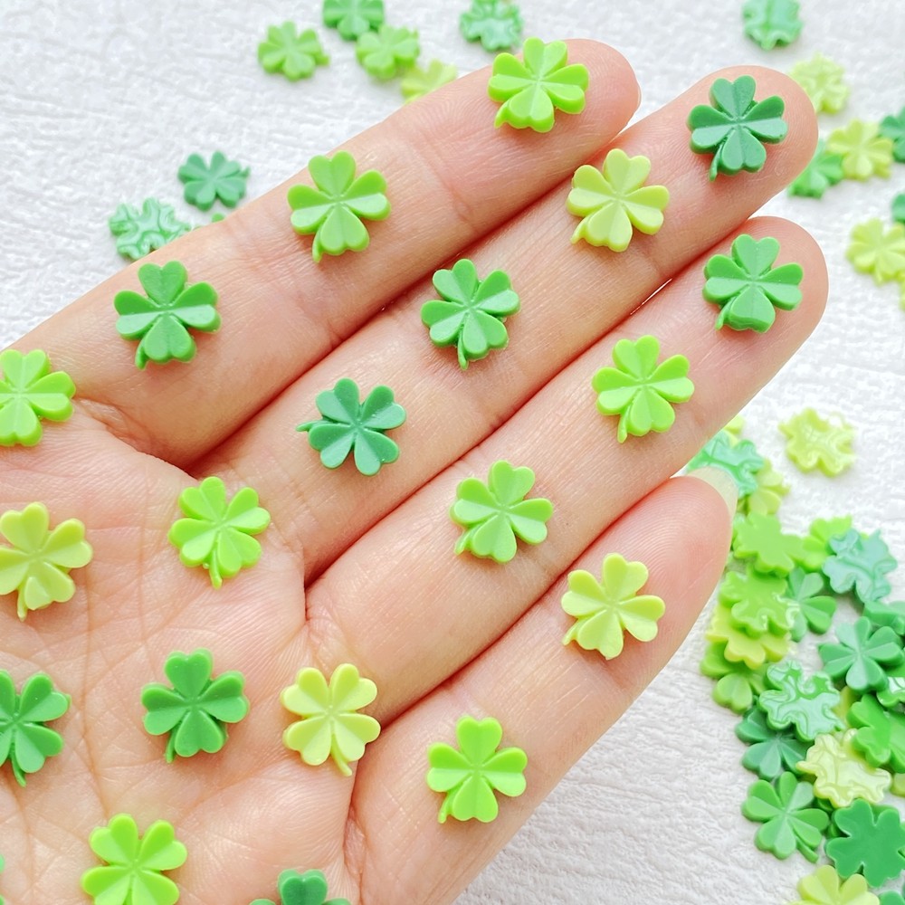 50ชิ้นของเรซิ่นน่ารักมินิโคลเวอร์สี่ใบ,ใบเล็บแบนกลับทําเองสมุดภาพตกแต่งเครื่องประดับงานฝีมืออุปกรณ์