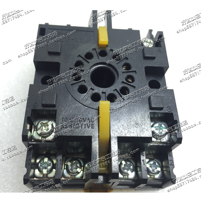 P2CF-08 P2CF-11 P2CF-08-E P2CF-11-E ของแท้ Time Relay ฐานเฉพาะ