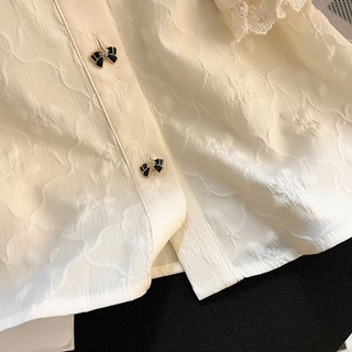 ส่งไวจากไทย🌸Breeze🌸S-2XL เสื้อเชิ้ตผู้หญิงแขนสั้น ฤดูร้อนแบบใหม่ ออกแบบด้วยลูกไม้ หวานแบบฝรั่งเศส แขนฟองน้ำ