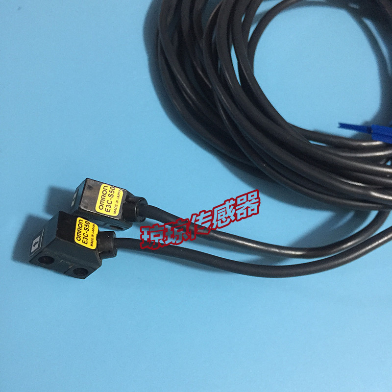 E3C-S10 E3C-S50 OMRON OMRON โพรบขนาดเล็กสวิตช์โฟโตอิเล็กทริค โฟโตอิเล็กทริคเซนเซอร์