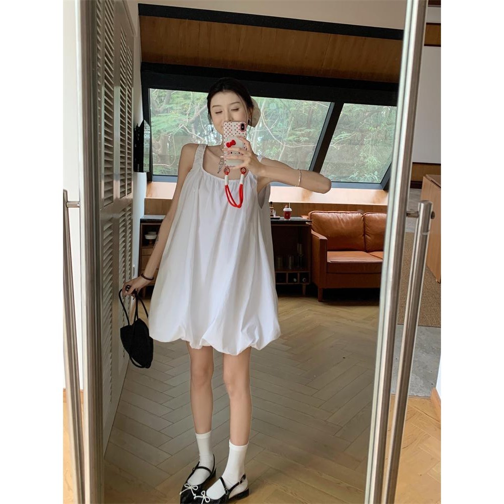 Hotgirl พร้อมส่ง เดรสแฟชั่นผู้หญิง กระโปรงสั้นน่ารัก ดีไซน์รูปทรงตูมดอกไม้สุดเก๋ แขนกุด สไตล์เกาหลี ทรงเอไลน์หลวมสบาย - รูปที่ 4