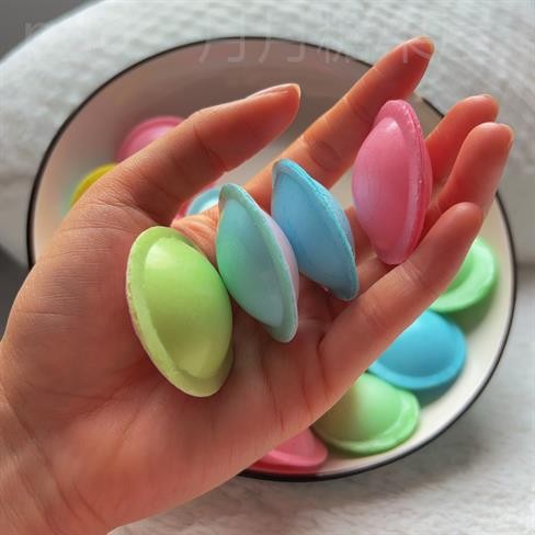 แซนวิช UFO Candy UFO Influencer นําเข้าสไตล์เดียวกัน Frisbee ความแปลกใหม่กระดาษข้าวเหนียวแซนวิชเปรี้