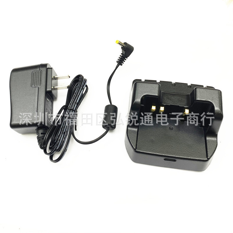 เหมาะสําหรับ FT1DR 2DR 3DR VX8R/8DRFT5D/Walkie-Talkie Charger CD-41