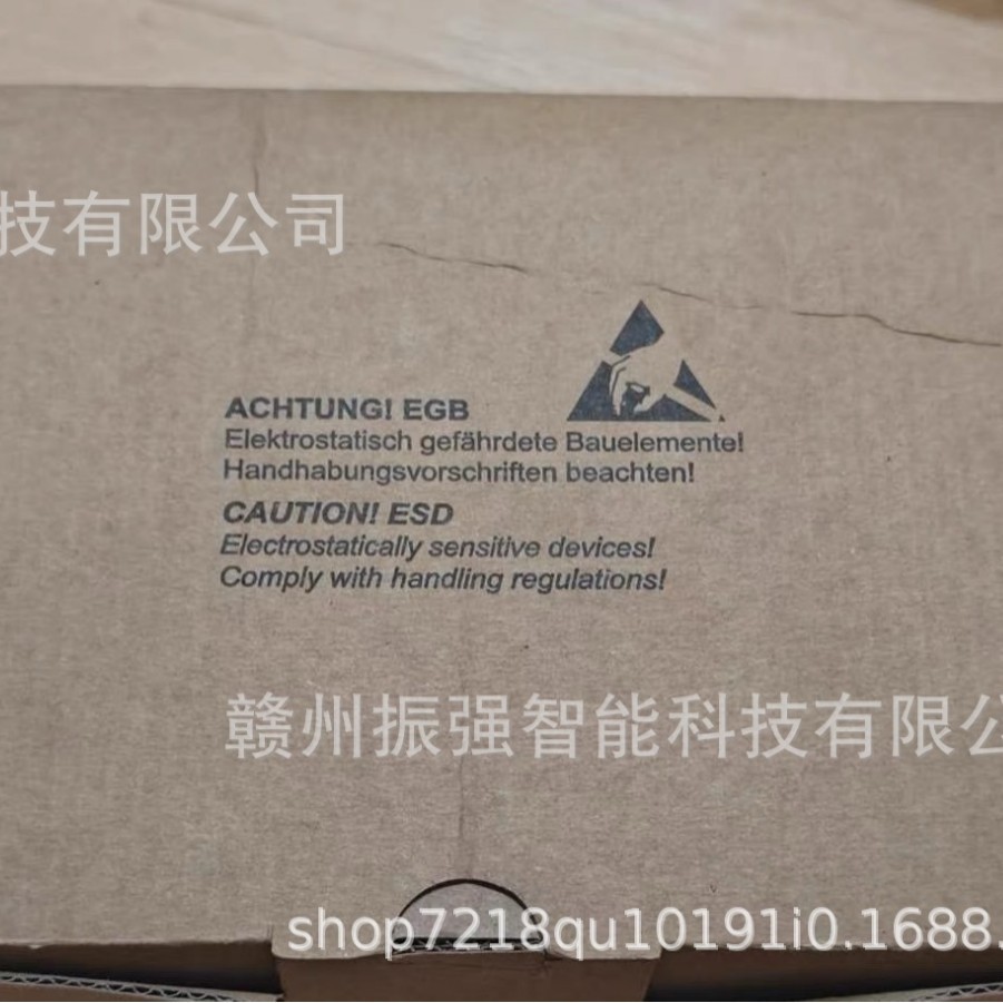 ตัวเข้ารหัสหมุนได้เกรดอุตสาหกรรมใหม่เอี่ยมได้ รุ่น ITD27 A4 Y40 32 H BX D10 SR44.6