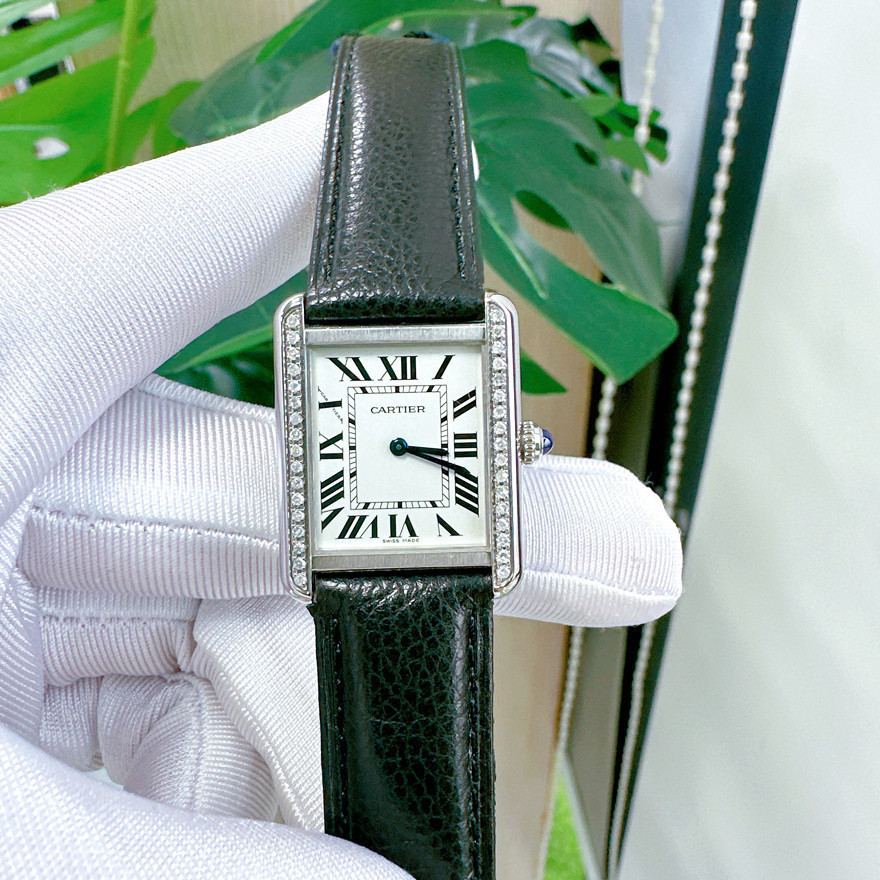 Series Tank Quartz Watch Cartier Luxury CARTIER Cartier Watch หลังเพชรสุภาพสตรี
