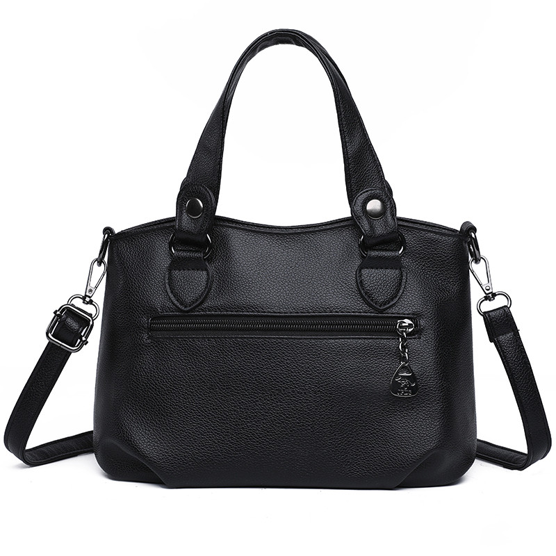 กระเป๋าคลัทช์หนังนุ่มสำหรับผู้หญิง อายุมากกว่าวัยกลางคน ดีไซน์เรียบหรูและเหมาะสำหรับเดินทาง ออกแบบมาเพื่อความสะดวกของผู้สูงอายุ - รูปที่ 6