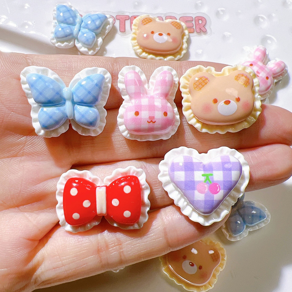 10 ชิ้นน่ารัก Mini Bowknot สตรอเบอร์รี่เรซิ่นแบนกลับ Scrapbooking DIY เครื่องประดับหัตถกรรมอุปกรณ์ตกแต่ง