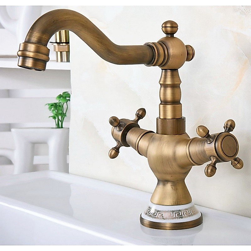 ทองเหลืองโบราณ Double Handle Swivel Spout ห้องน้ําก๊อกน้ําห้องครัว Deck ติดตั้ง Lavatory Vanity Single Handle Hole Mixer Tap mnf604