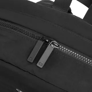 CHAMPION EASEMOVE BACKPACK Unisex กระเป๋าเป้สะพายหลังสำหรับผู้ชายและผู้หญิง