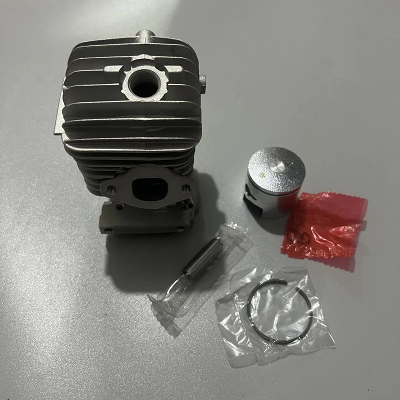 กระบอกและลูกสูบสําหรับลูกโซ่ Zenoah Komatsu G 250 Ts FS 2500 Ts Ff 2500TS 2500FS 250TS 250FS Ø 34