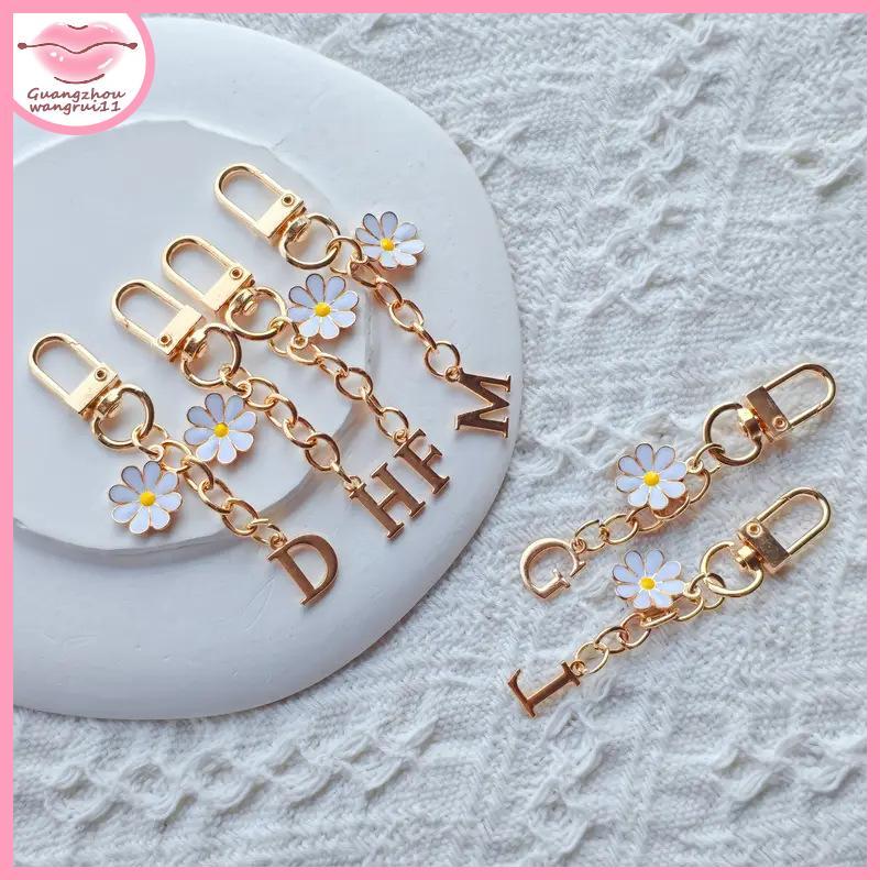[GZ] โลหะ Daisy พวงกุญแจแฟชั่น AZ 26 ตัวอักษรพวงกุญแจ Charms โทรศัพท์มือถือผู้ถือกระเป๋าจี้อุปกรณ์เสริมคู่ของขวัญ TH
