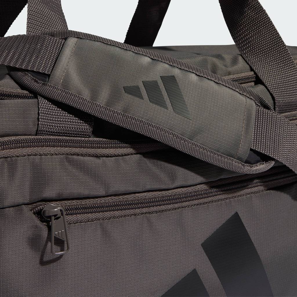 adidas حقيبة رياضية صغيرة Training Defender — بني — صورة 8