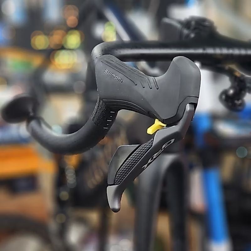 มืิอเกียร์ Shimano GRX Di2 ST-RX815 + BR-RX810 Hydraulic Disc Brake - Flat Mount - 2x11-speed 1คู่ L+Rของแท้ศูนย์ไทย