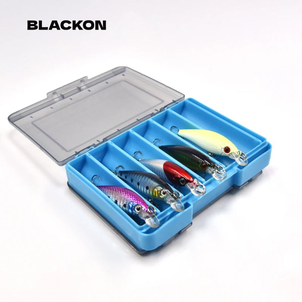 กล่องอุปกรณ์ตกปลา BLACKON พลาสติกพกพา 12 ช่อง มีตัวจัดเลื่อมและแยกชั้นสำหรับเก็บเหยื่อล่อ