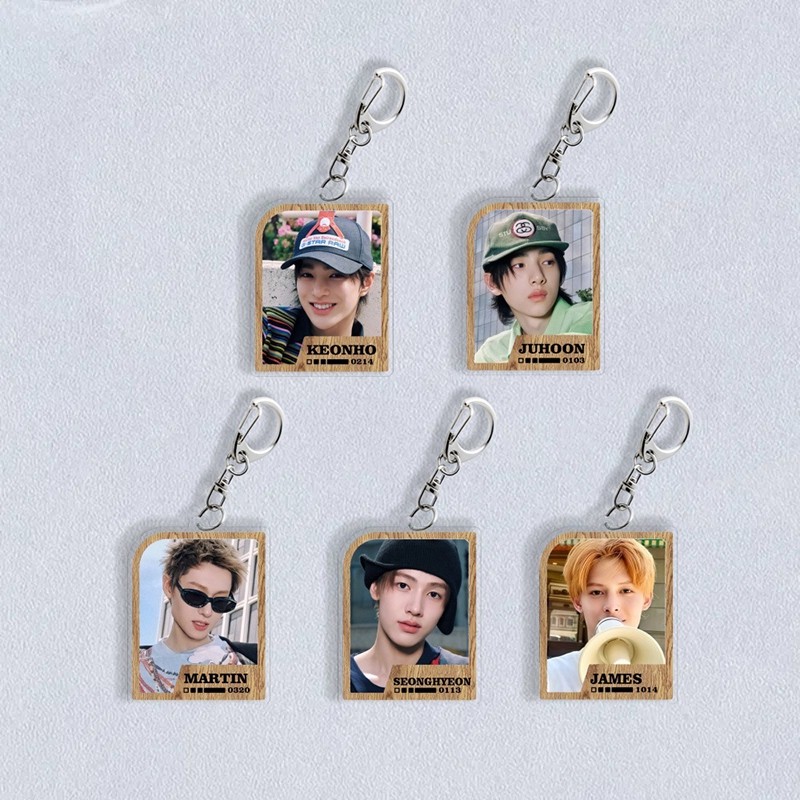 พวงกุญแจที่รองรับ James Cortis พวงกุญแจน่ารักเหมาะสําหรับอุปกรณ์เสริมกระเป๋า