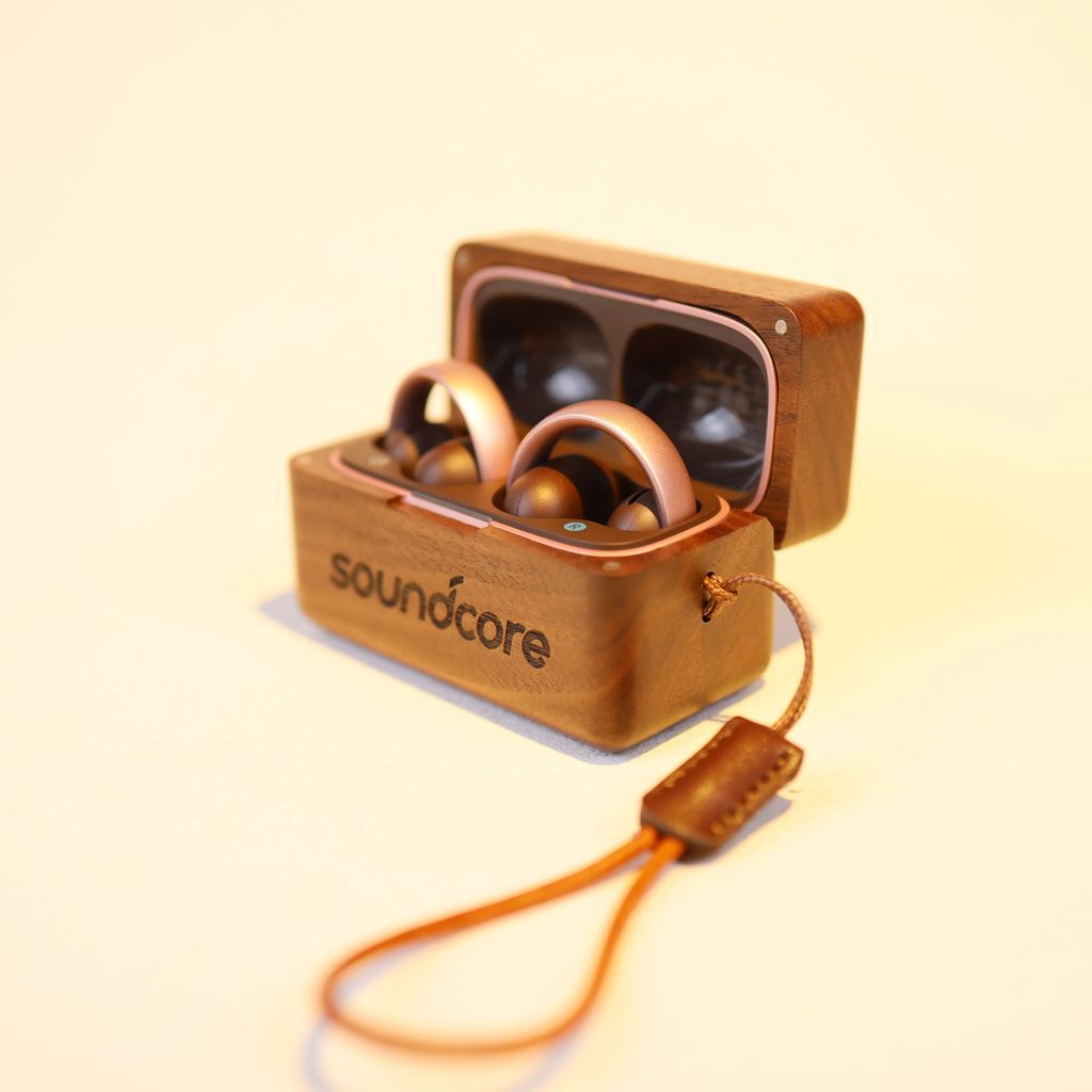 เคสป้องกันหูฟัง Anker Soundcore AeroClip | เมล็ดข้าววอลนัทแท้คุณภาพสูงธรรมชาติ