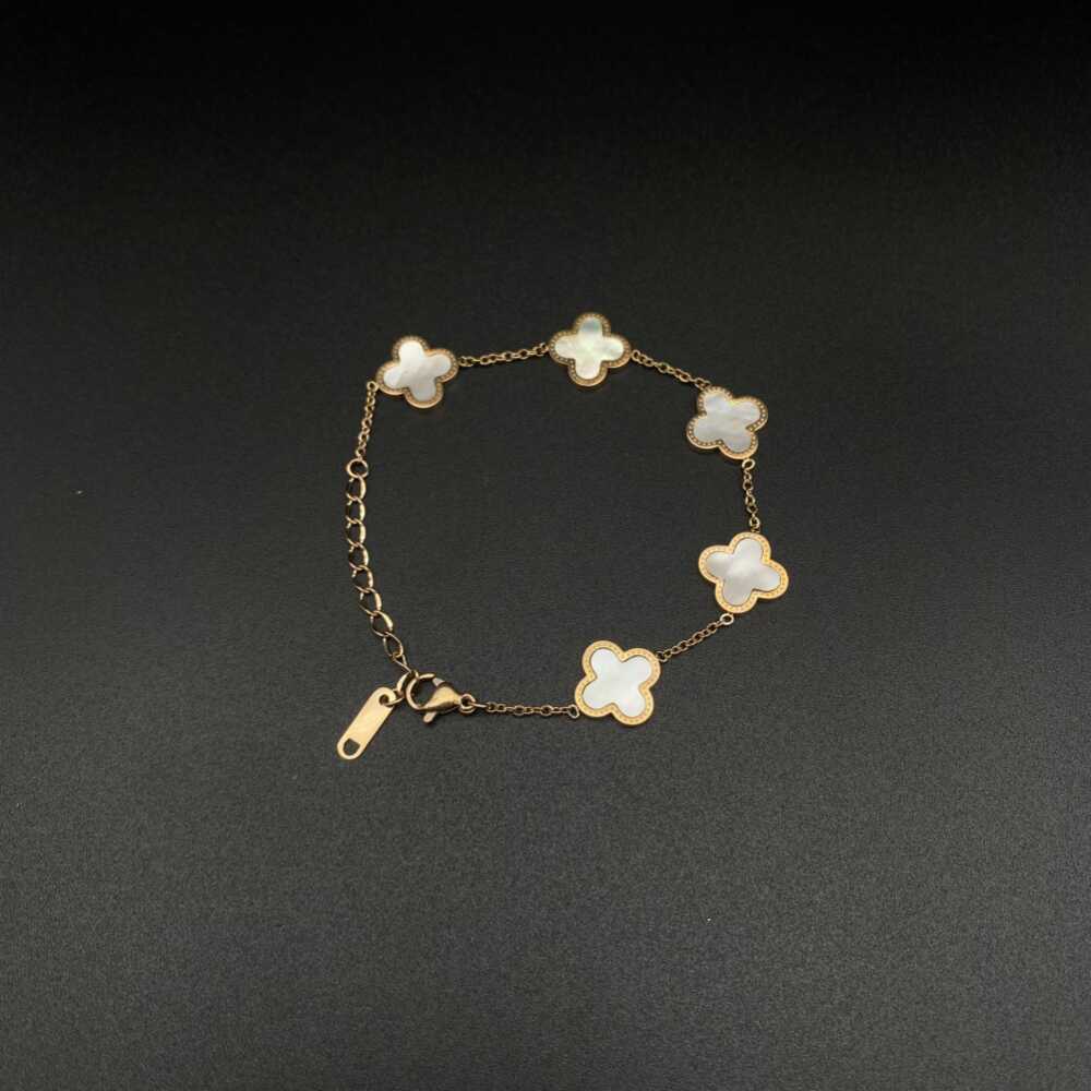 coquette bracelet สร้อยข้อมือ YMY Simple Fashion Fritillary Five Flower Four Leaf Clover Ladies Brac