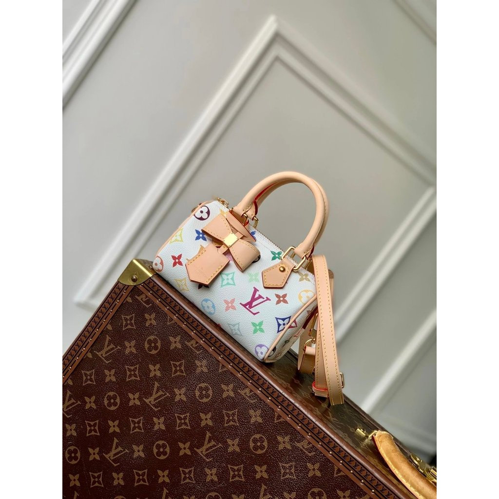 LV NanoSpeedy กระเป๋าถือ แบบ messenger สำหรับผู้หญิง ขนาด 10x7.5x16 ซม. J0JM