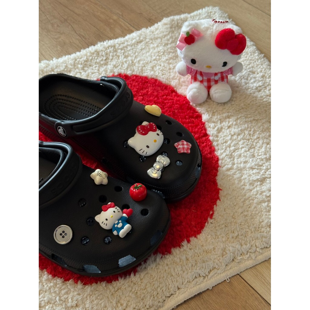 croc jibz jibbitz สามมิติ kitty รองเท้าดอกไม้ Black Hole รองเท้าอุปกรณ์เสริม crocs เหมาะสําหรับ diy 