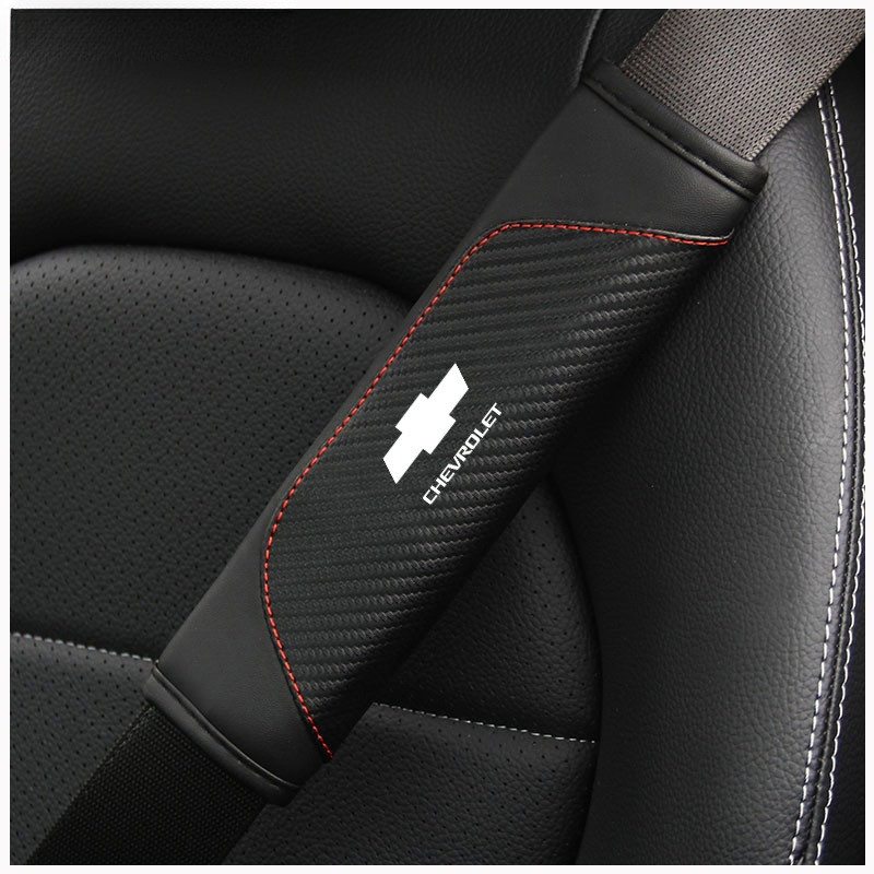 รถที่นั่งเข็มขัดไหล่ป้องกัน Pad สําหรับ Chevrolet Cruze Sonic Silverado Trax Camaro Captiva Equinox 
