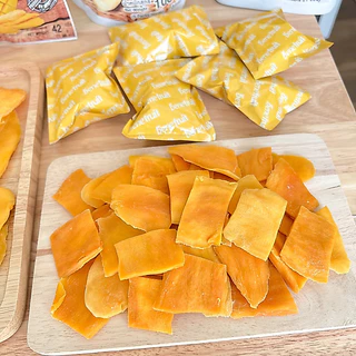 🔥Best Seller🔥 มะม่วงอบแห้ง🥭 หั่นชิ้นพอดีคำ ไร้เสี้ยน (Soft Dried Mango, Low Sugar) ขนาด 100g. / 315g.