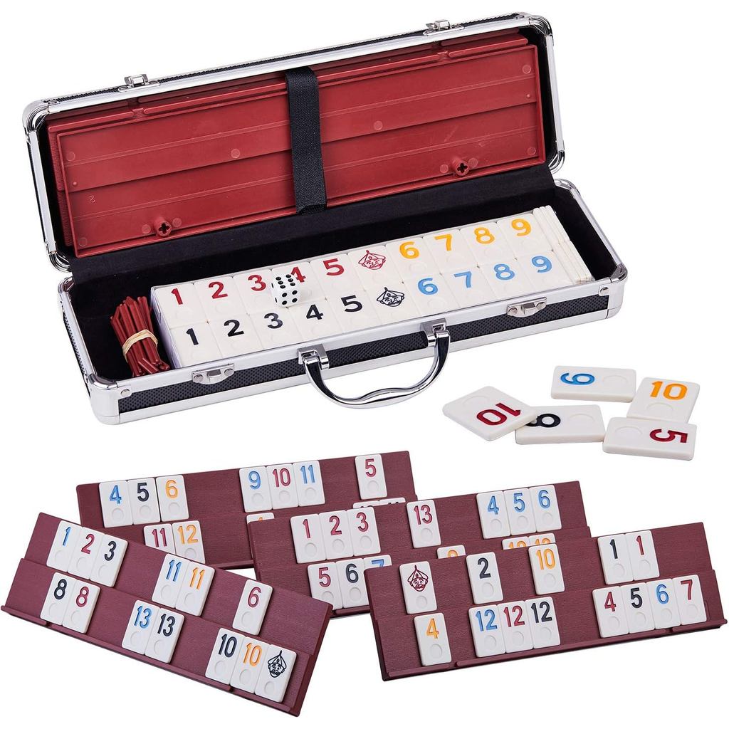 Doublefan Rummy Cube 4 Player Edition, 106 ชุดเกม Rummy Cube พร้อมชั้นวางพลาสติก 4 ชั้นในกรณีอลูมิเน