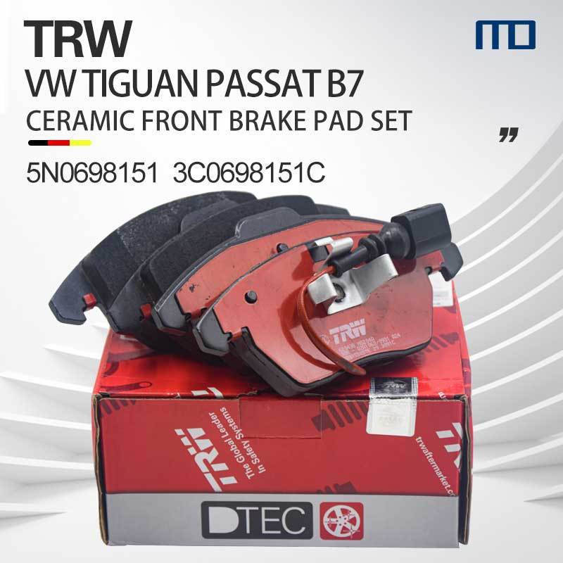 5N0698151 3c0698151C ชุดผ้าเบรคด้านหน้าสําหรับ VW PASSAT B7 CC SHARAN TIGUAN AUDI Q3 8J0698151ซี