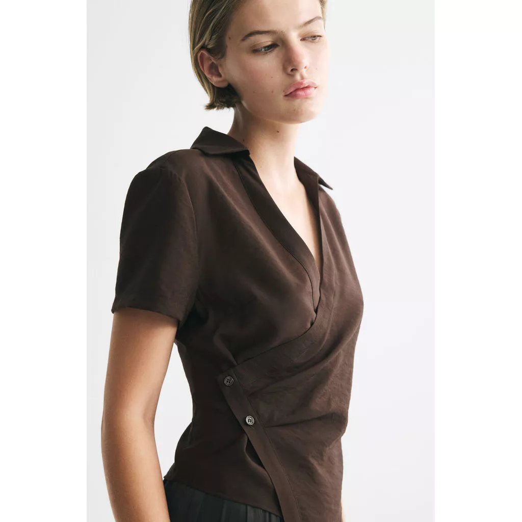 H&M(เอชแอนด์เอ็ม) เสื้อเชิ้ตแขนสั้นแบบพันหน้า ผู้หญิง 1350787_1