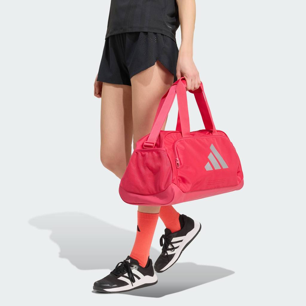 Adidas Gym & Training Duffel Bag Women adidas Defender S Women สีชมพู IB6995