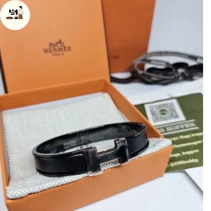 ของแท้ 100%ของแท้ 100%New กำไล Hermes clic H so black มือ1ของแท้ พร้อมส่ง