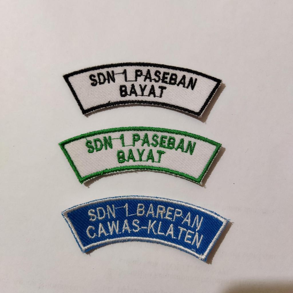 เย็บปักถักร้อย Bet School Location ขนาด 8x2.8 CM According แบบกําหนดเองขอได้หลายสีสามารถขอชื่อโรงเรี