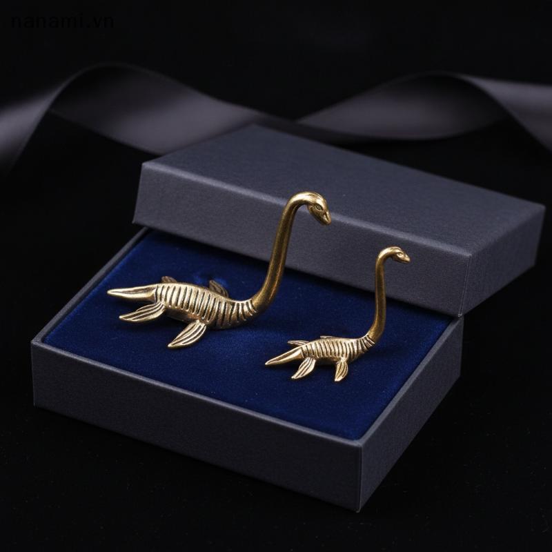 [nanami] 1 ชิ้นสะสม Loch Ness Monster Figurine Vintage ทองเหลืองโบราณ Handmade Decor สําหรับห้องนอนเ