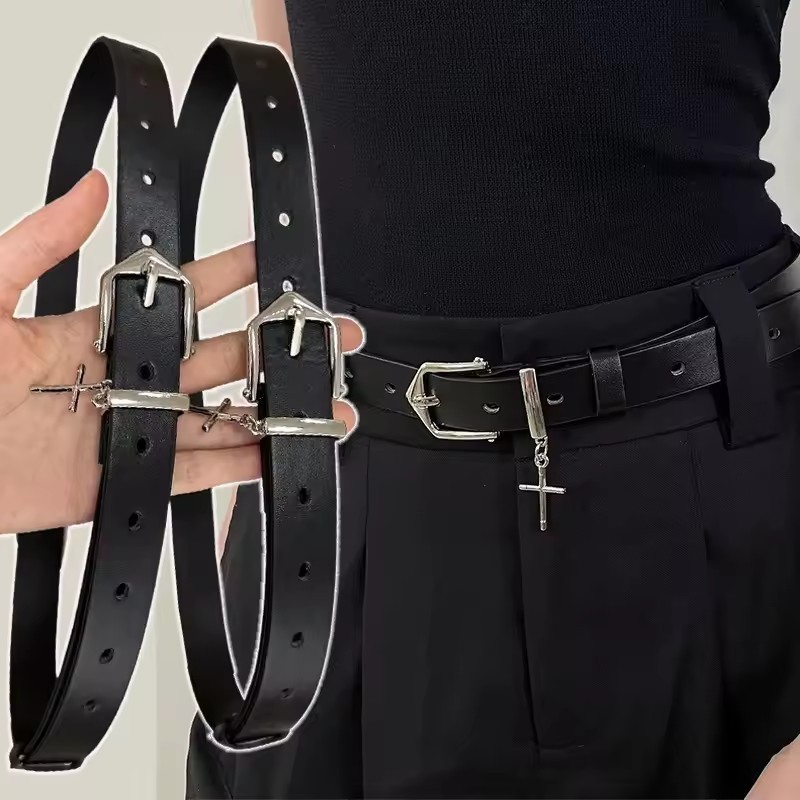 เข็มขัดหนังปรับได้ หนังวินเทจสีดำ กับหัวเข็มขัดโลหะผสม เหมาะสำหรับทั้งชุดลำลองและทางการ