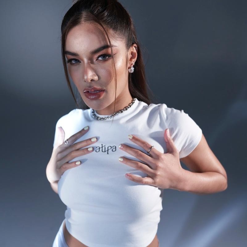 Atipashop - ATIPA TOP เสื้อยืดแขนสั้น คอกลม ปักโลโก้