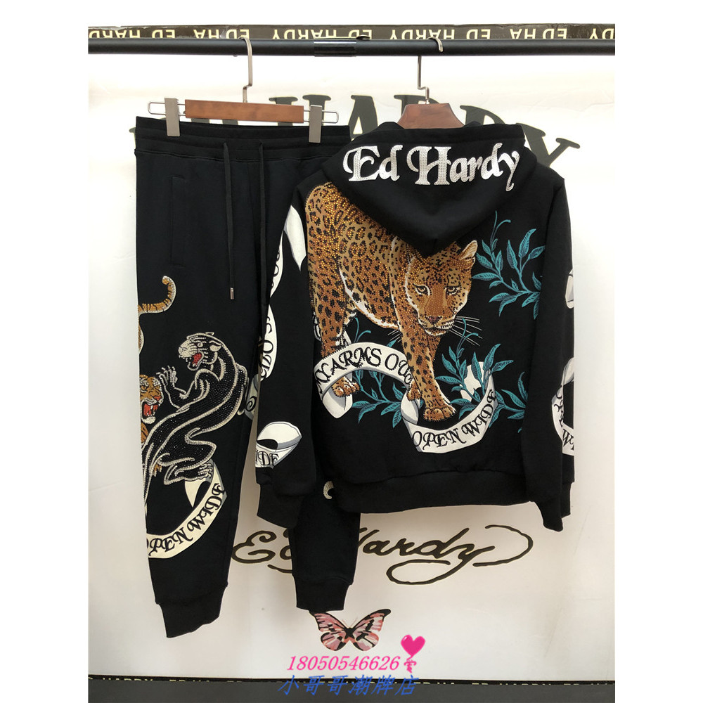 ED Hardy Street Wear สเวตเตอร์ฮู้ดพิมพ์ลายเสือดาวและเพชร สำหรับทั้งผู้ชายและผู้หญิง