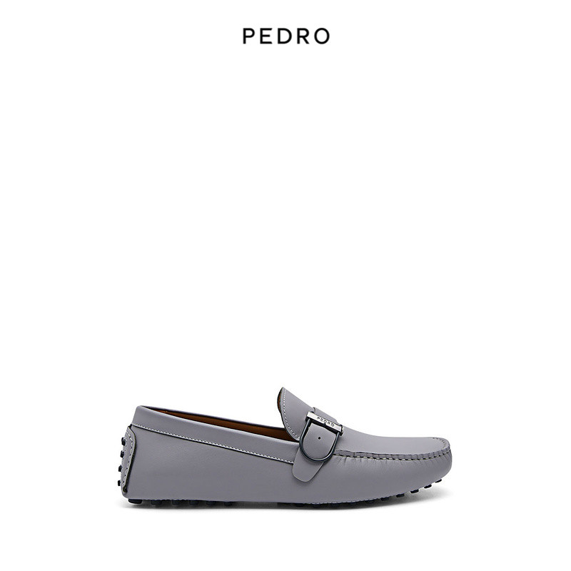 PEDRO Calfskin Moccasin รองเท้าผู้ชายโลหะสายคล้องคอรองเท้าแบนรองเท้าเดียว PM1-65980264